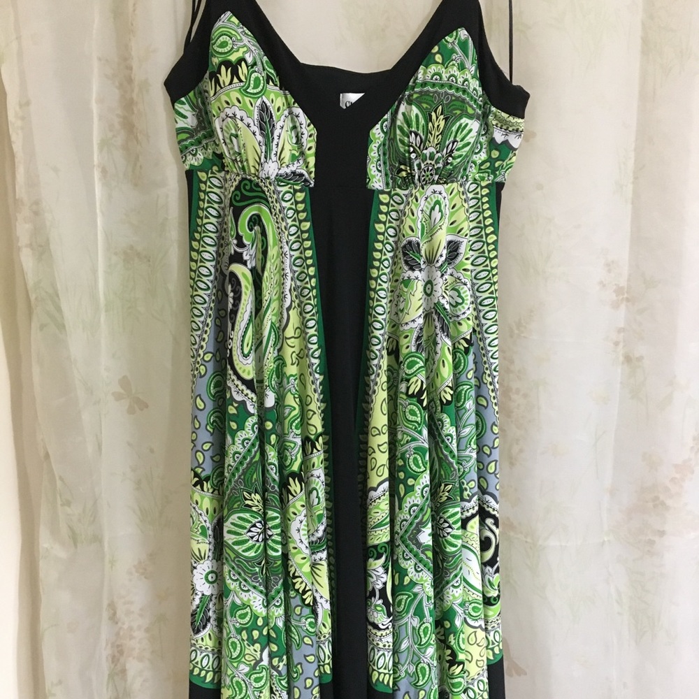 Green & yellow pattern dress